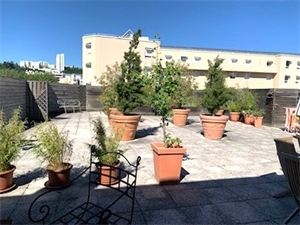 t6 et plus à la vente -   42100  SAINT ETIENNE, surface 172 m2 vente t6 et plus - UBI483865625
